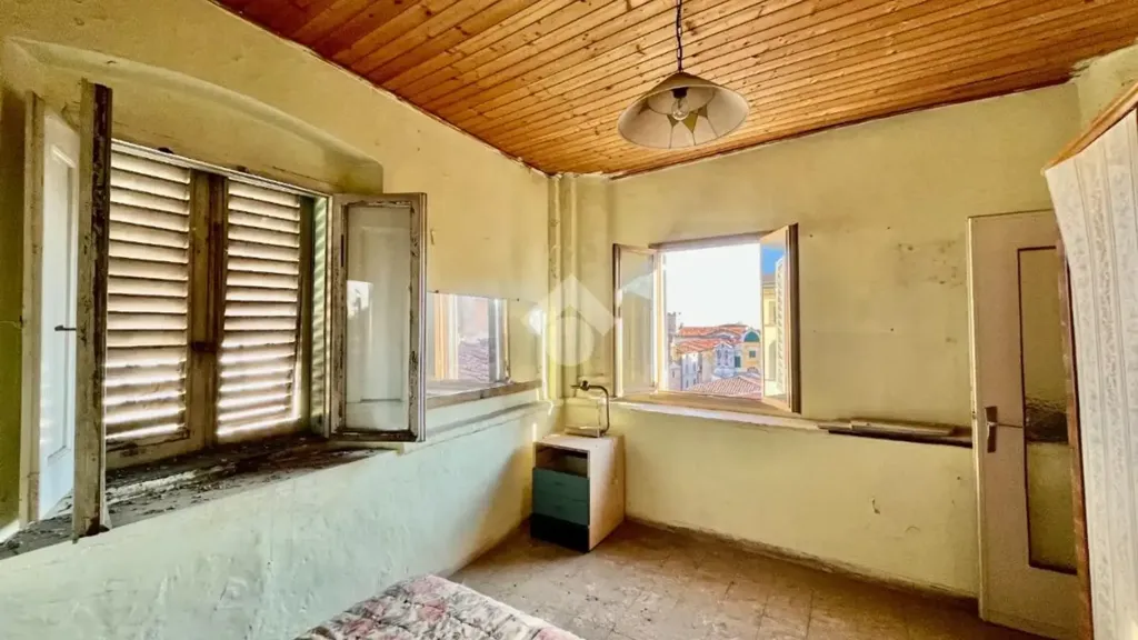 other_room