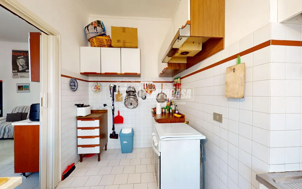 Köök - Spacious 2-Bedroom Apartment in Turin