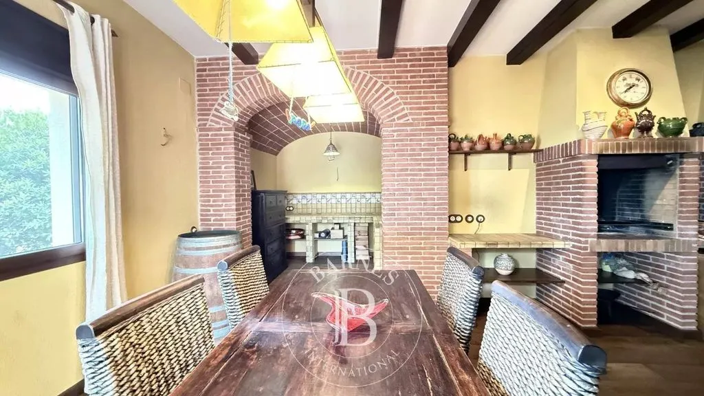 Salle à manger - Luxury Sea-View House in Argentona