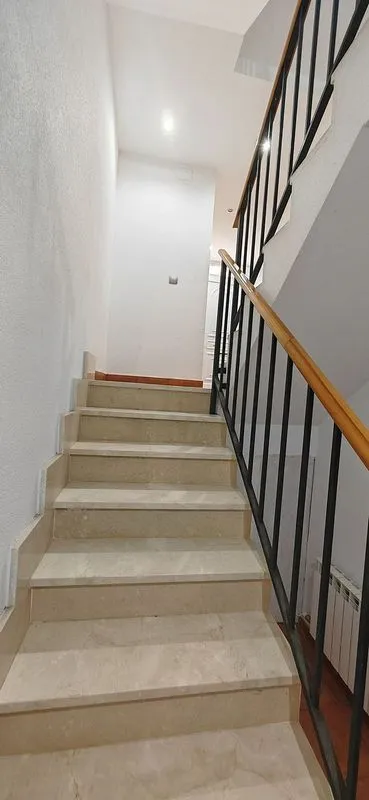 Toad - Terraced House with Garden in Lerma
