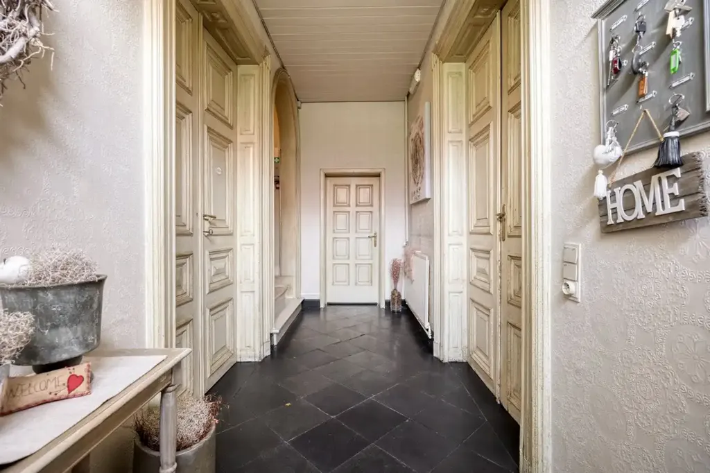 Entrée - Herenhuis Historique à Heppen