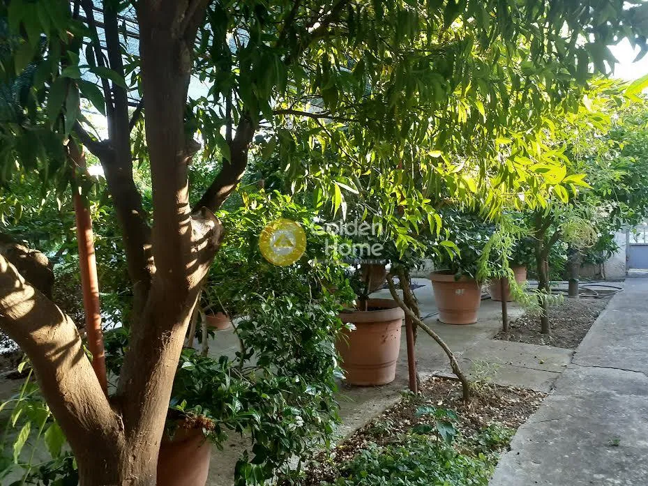 Jardin - Corner Plot with Park View in Metamorphosi, Attica