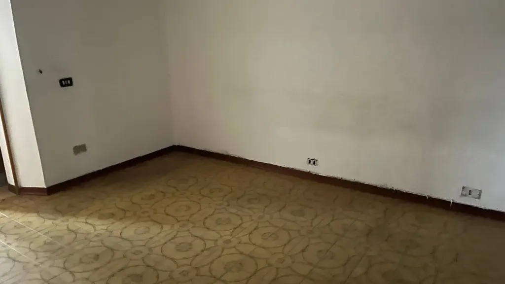 Toad - Two-Unit Apartment with Balcony in Cerreto Guidi