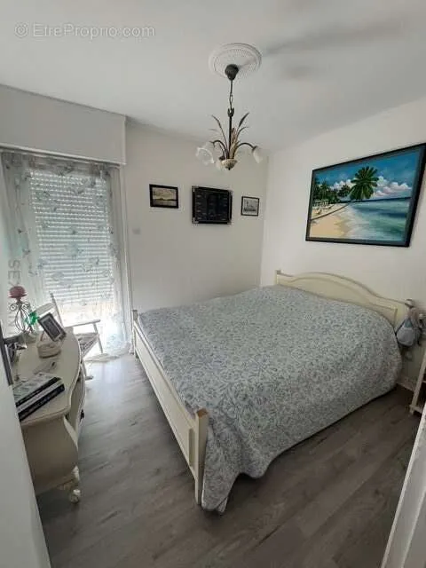 4-toaline maja asukohas Verneuil-Sur-Seine