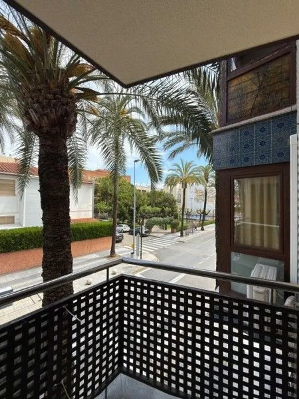 Balcon - Apartment with Balcony in Benicarló