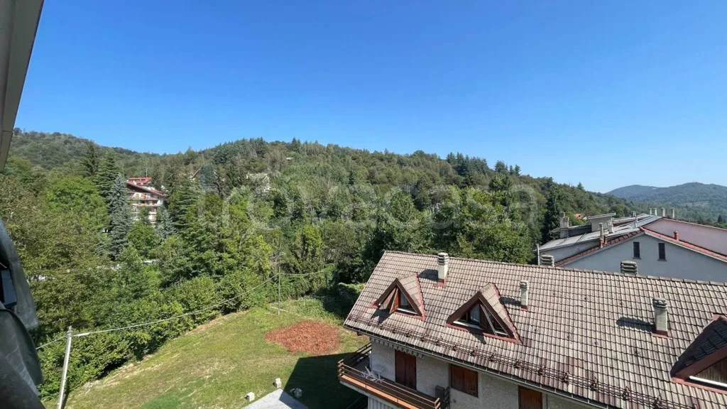 Balcony - Spacious Apartment with Mountain View in Lurisia