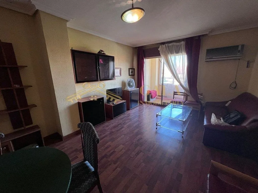 Elutuba - Spacious Flat with Terrace in Cáceres Centre