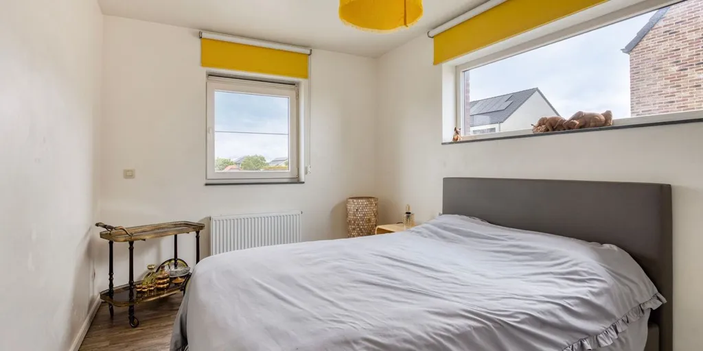 Magamistoad - Modern Semi-Open House with Garden in Borchtlombeek