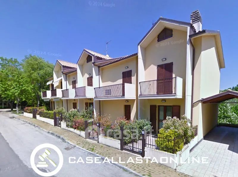 Extérieur - Multi-Level Apartment with Private Garden in Sassoferrato