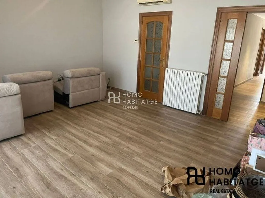 Elutuba - Modern Flat with Balcony in Egara, Terrassa