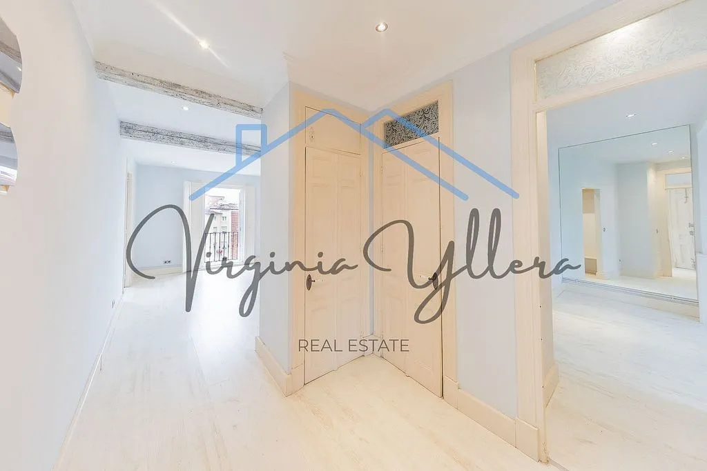 Ingresso - Apartment with Balcony and Terrace in Santander