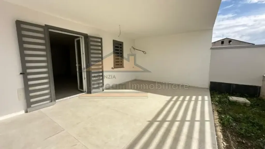 Terrasse - New Semi-Detached Villa with Balcony in Parete