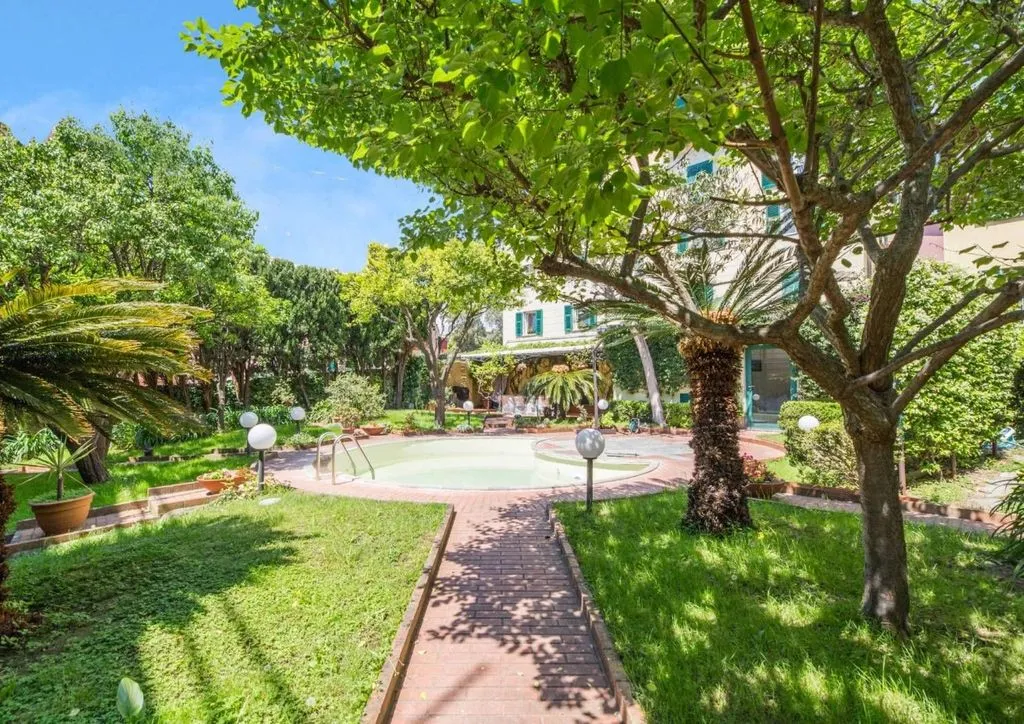 Jardin - Luxury Villa with Sea View in Genoa