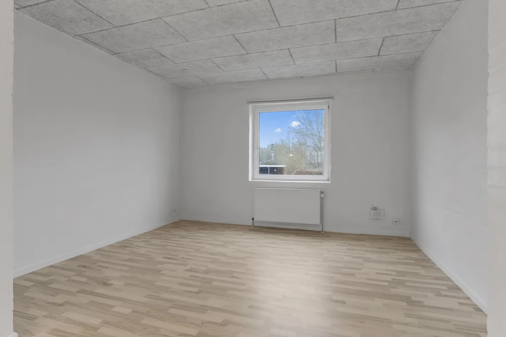 Toad - Renovated 2-Bedroom Flat with Terrace in Aalborg