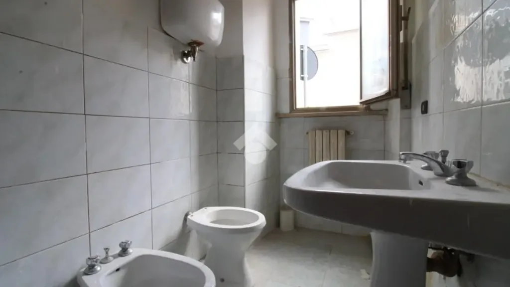 Salles de bain - Independent House with Garden in Campobasso