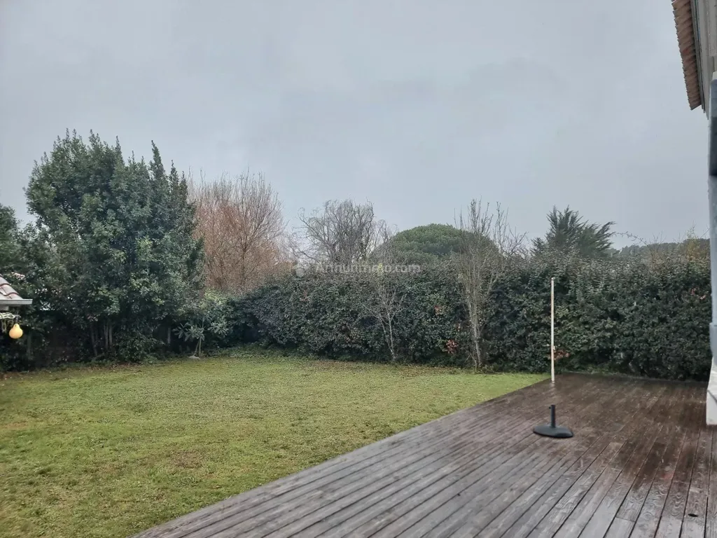 Jardin - Maison Vue Mer avec Accès Direct à la Plage