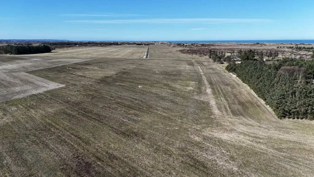 Õhuvaade - Vacation Plot with Nature Views in Rødhus