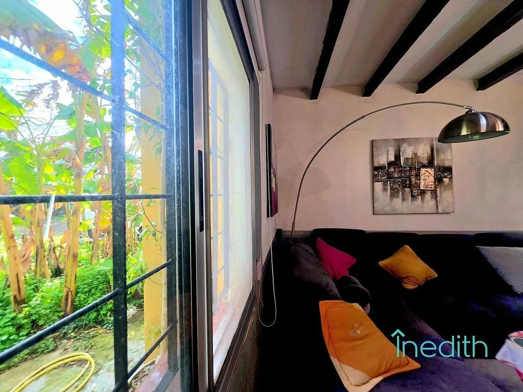 Séjour - Rustic House with Farmyard in Gavà