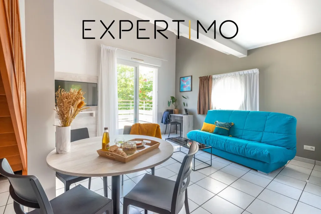 Séjour - T2 Duplex avec Balcon à Nantes
