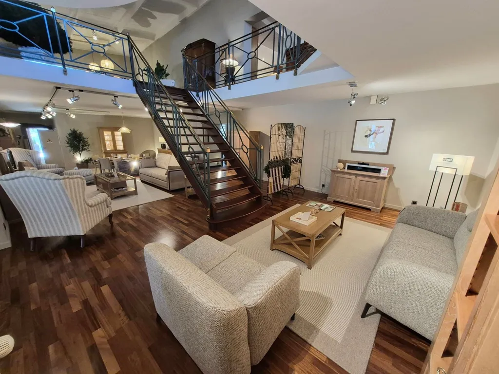 Living Room - Commercial Property with Loft in Mettet