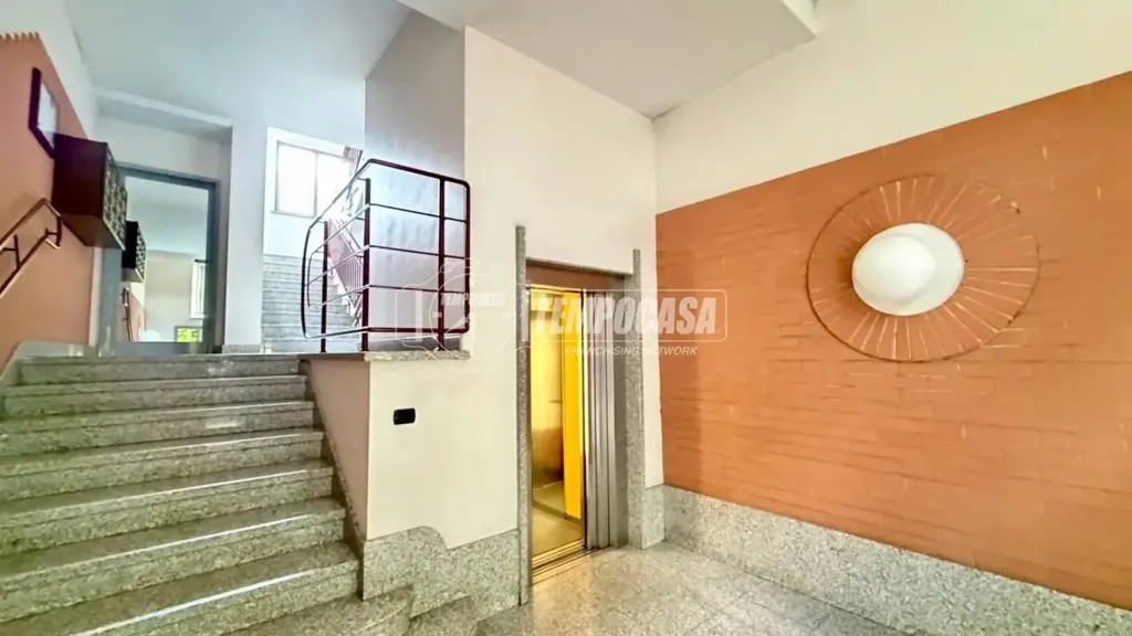 Pièces - Bright 2-Bedroom Apartment with Terraces in Torino