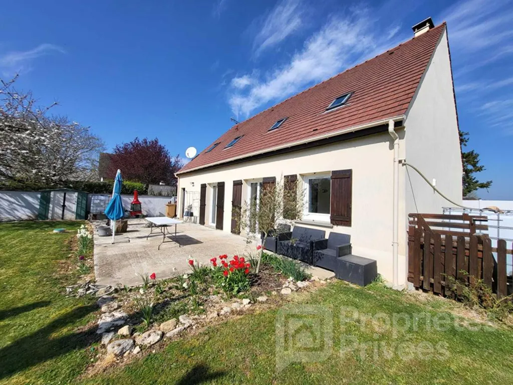 Jardin - Maison Moderne avec Jardin à Sermaises