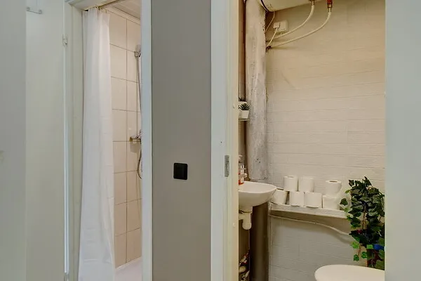 Salles de bain - Appartement 1 pièces à Rae vald