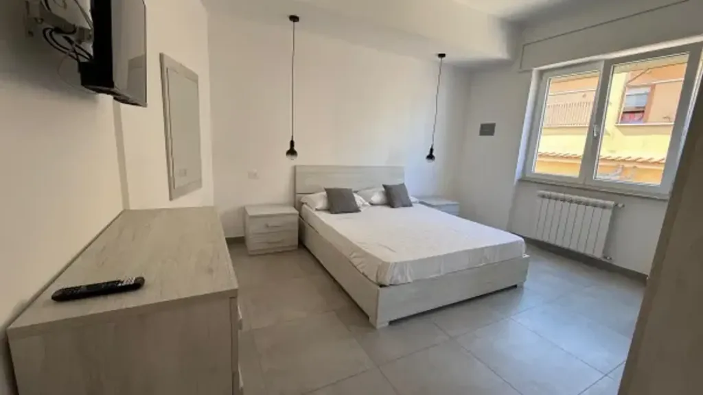 Magamistoad - Rented Flat with Balcony in Nettuno Centre