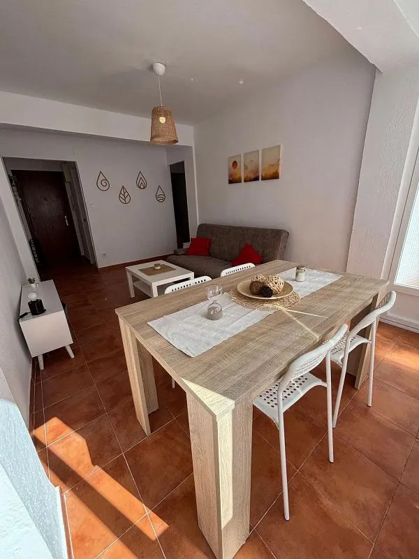 Söögituba - Furnished Flat with Balcony in Maestro Luis Torregrosa