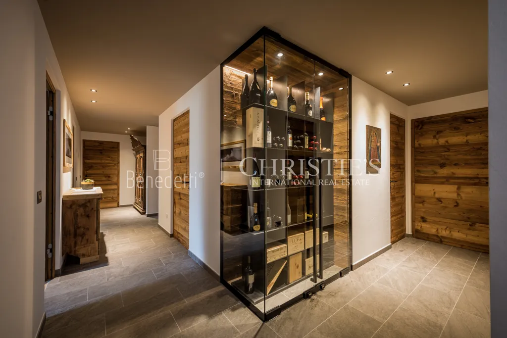 Toad - Luxury Chalet with Ski-in/Ski-out in Olang