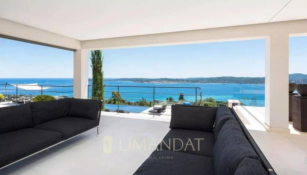 Terrass - Luxury Villa with Sea View in Grimaud