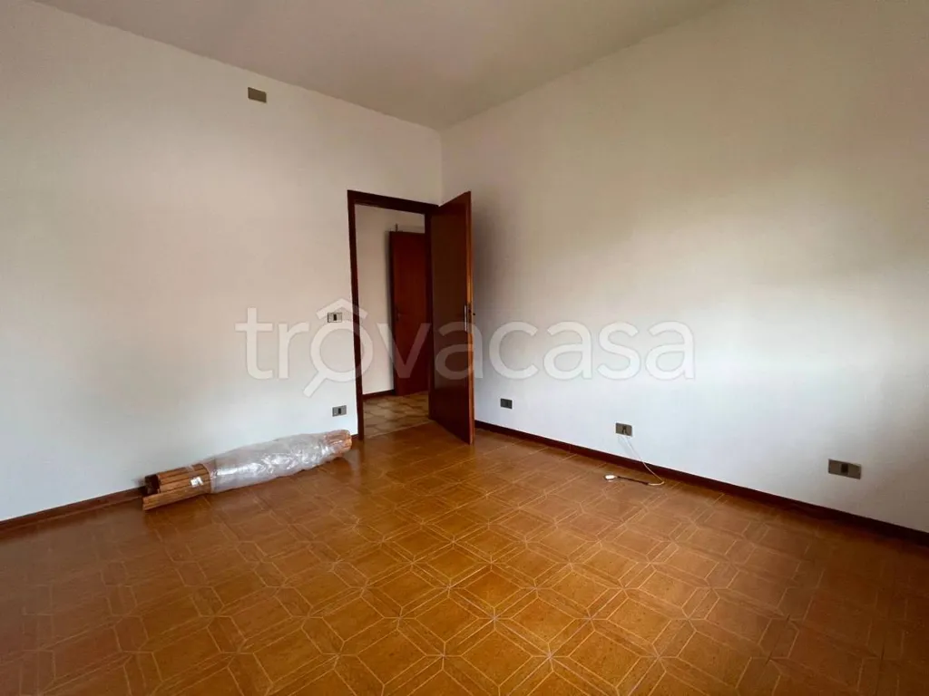 Toad - Apartment with Balcony in Formigana Centre