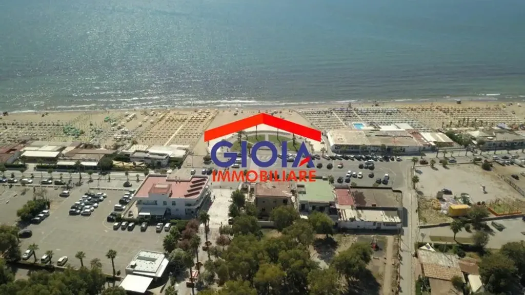 Apartment with Sea View in Mondragone