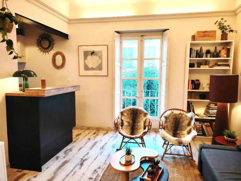 Séjour - Appartement T3 au Calme à Avignon
