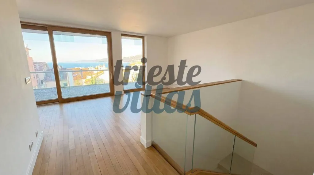 Stanze - Duplex Apartment with Sea View in Trieste