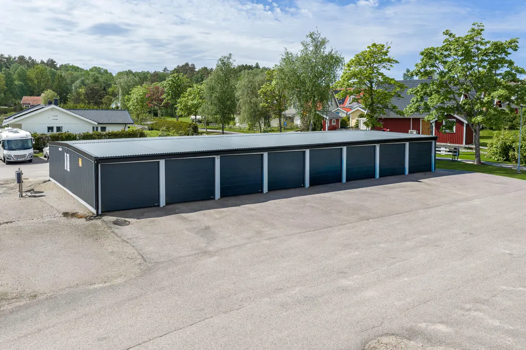 Extérieur - Corner Plot Villa with Glassed Veranda in Herrestad