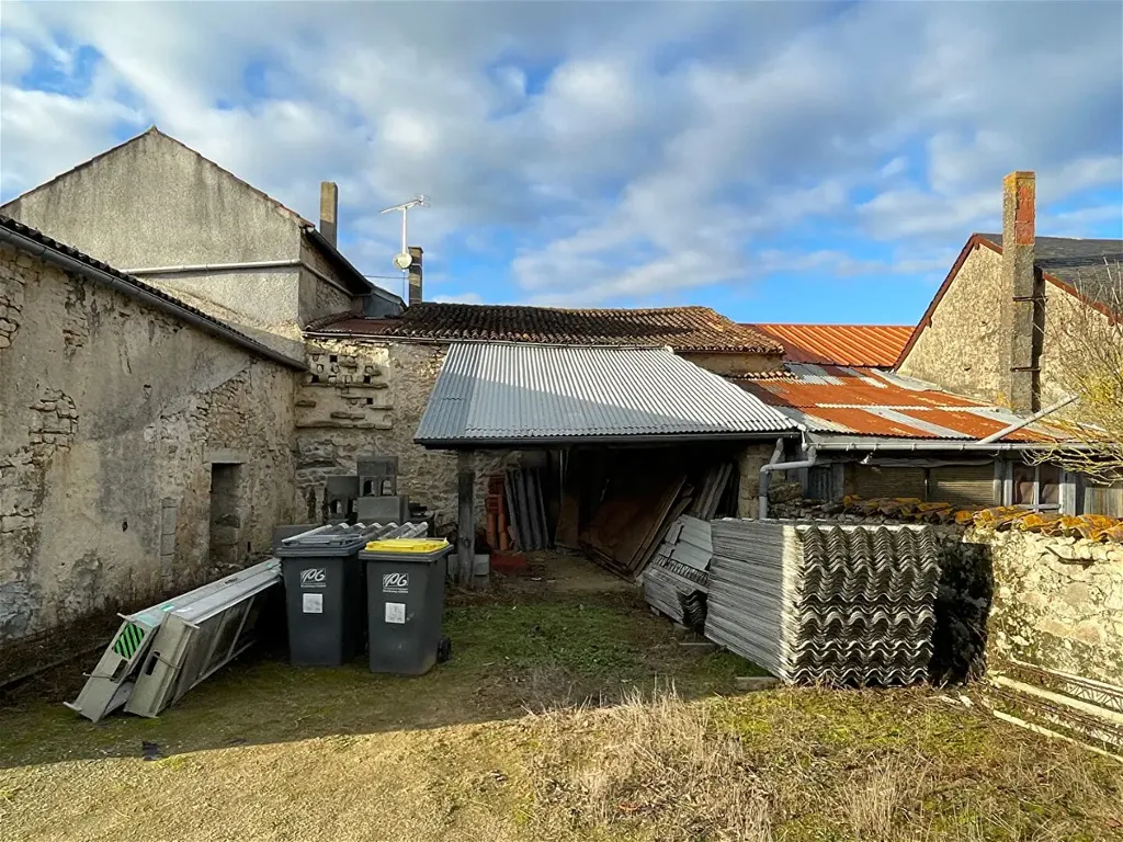 Maison 4 pièces à Doux