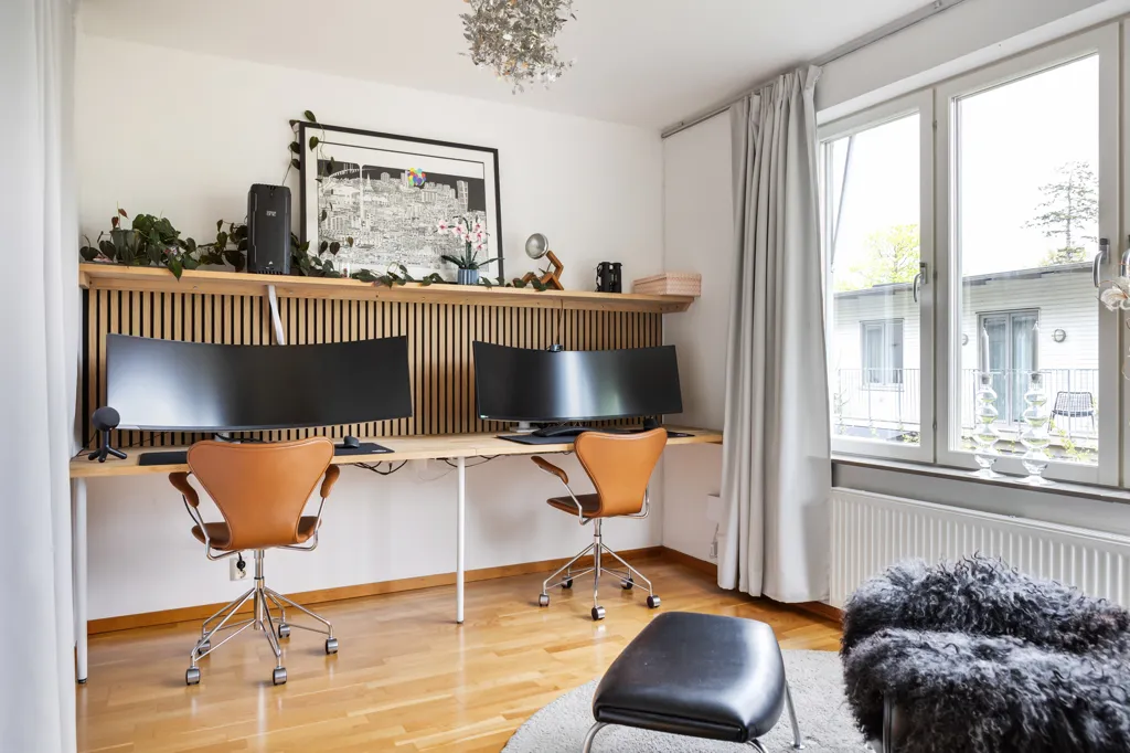 Office - Gable House with Garden in Ljunghusen