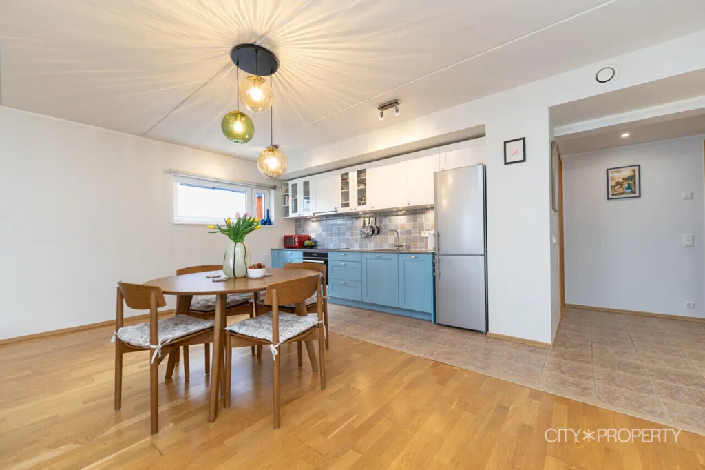 Söögituba - Apartment with Balcony in Viimsi