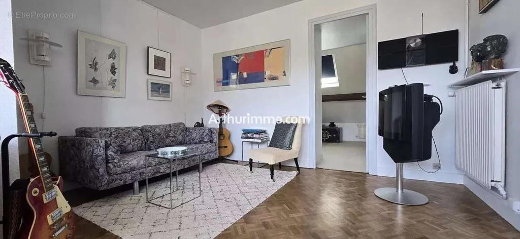 Séjour - Maison 6 pièces à Sucy-En-Brie