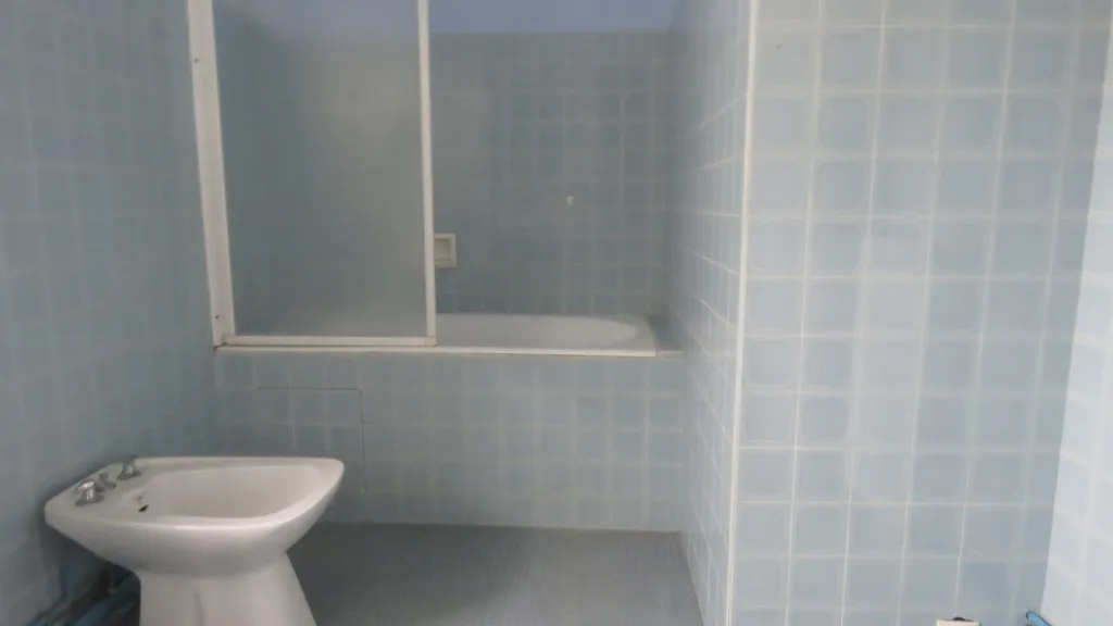 Salles de bain - Maison en Pierres avec Cour Privée près d'Excideuil