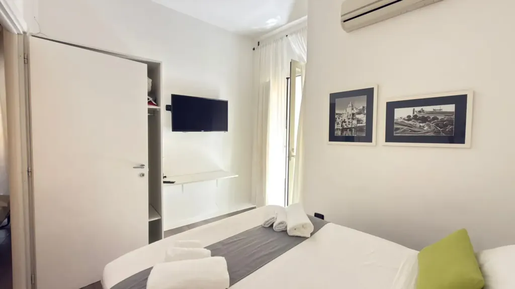 Magamistoad - Rustic-Style Flat with Balcony in Naples Centre