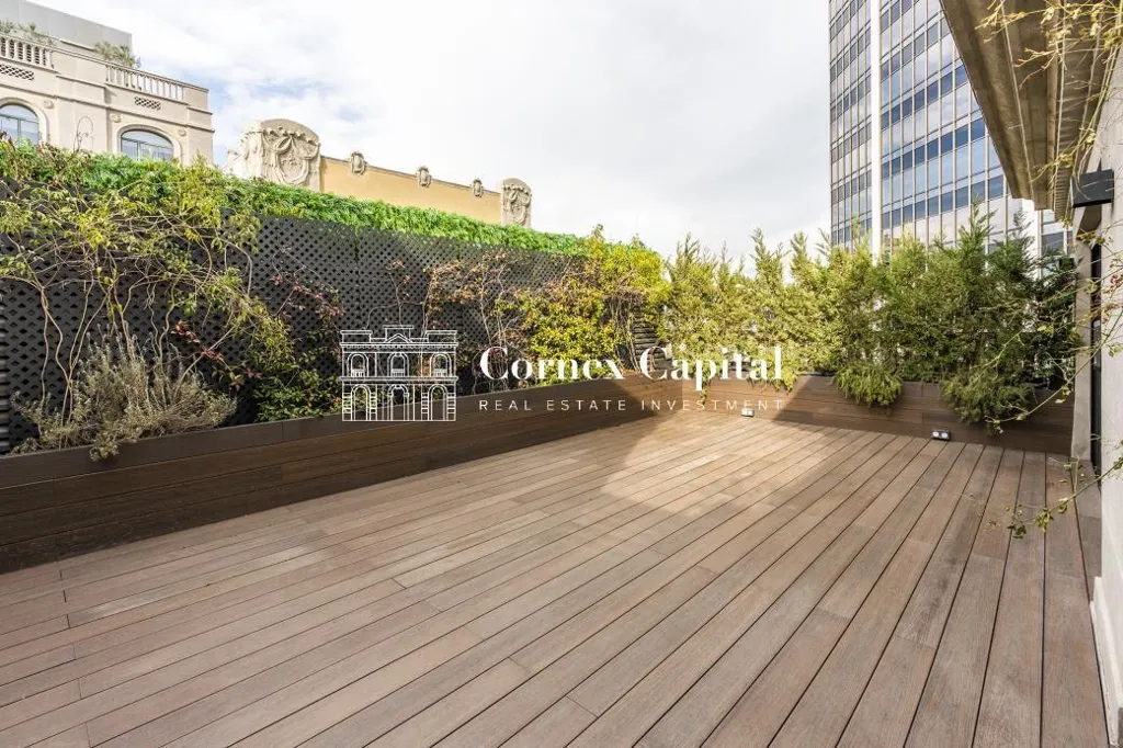 Terrace - Penthouse-Duplex with Terrace in Eixample, Barcelona