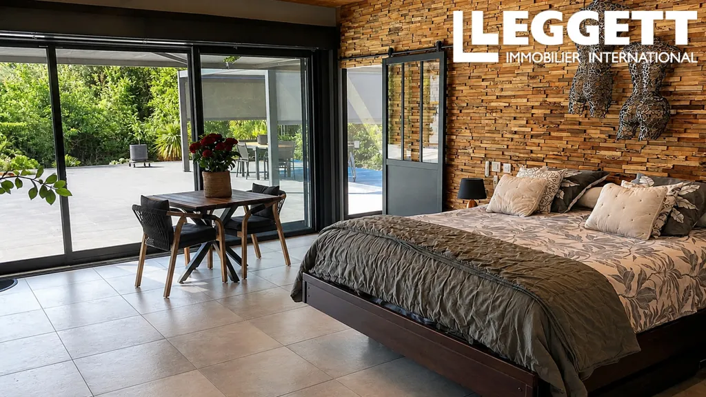 Magamistoad - Contemporary Eco Villa with Pool near Fleurance