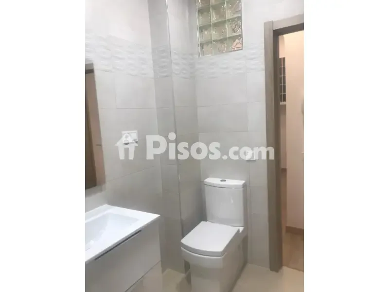 Salles de bain - 1-Bed Flat in Central Madrid