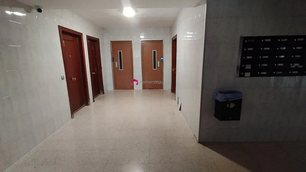 hallway_entrance