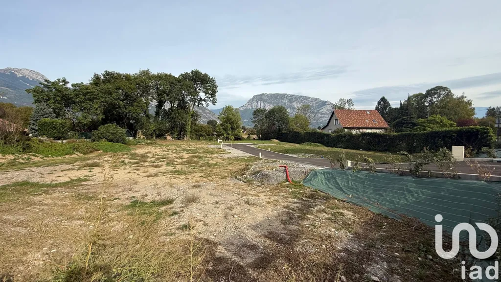 Aed - Buildable Plot in Residential Noyarey