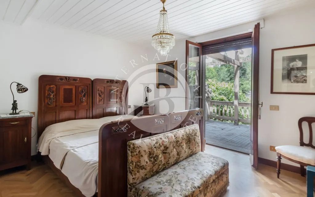 Chambres - Liberty-Style Villa in Lanzo d'Intelvi