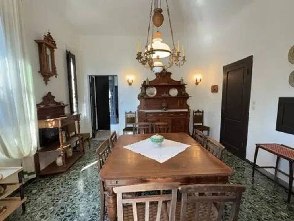 Salle à manger - Historic Villa with Panoramic Tower in Tuscany