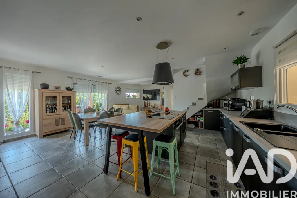 Cuisine - Ensemble Immobilier avec Vue à Lagorce